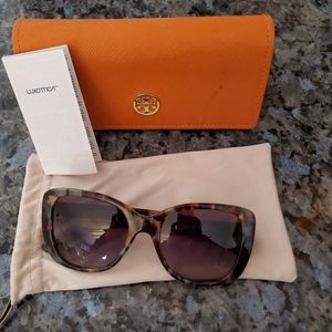 TORY BURCH SUNGLASSES